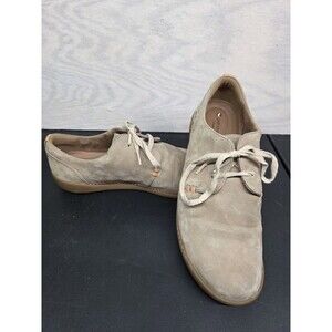 Clarks Unstructured Women's SZ 8.5 Sneakers Leather Lace Up Comfort Shoes Tan